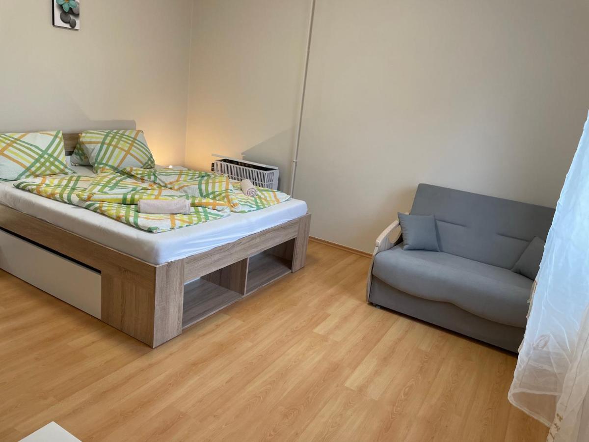 Pingvin Cukraszda Apartman Felso Szint Balatonmáriafürdő 外观 照片