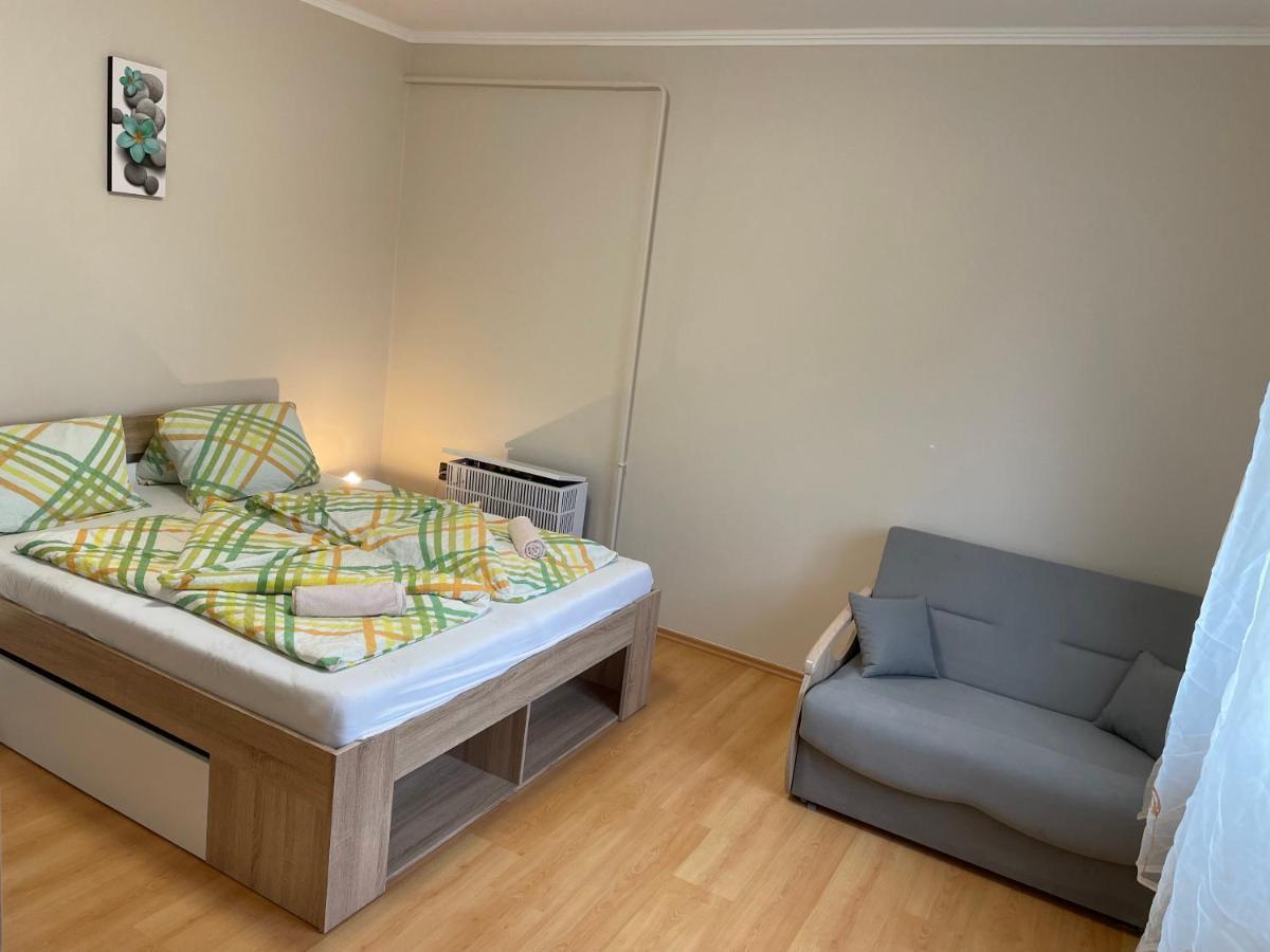 Pingvin Cukraszda Apartman Felso Szint Balatonmáriafürdő 外观 照片